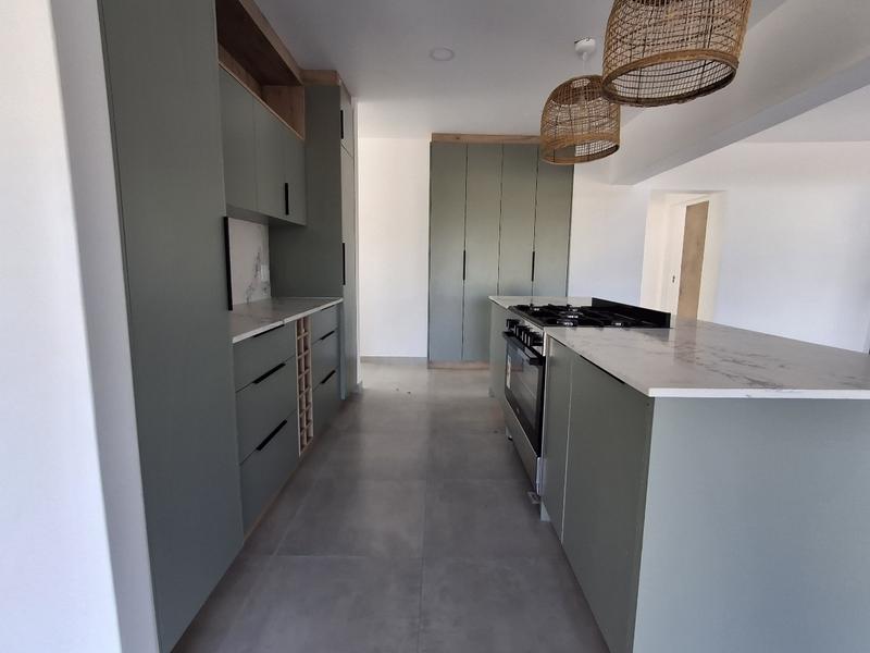 4 Bedroom Property for Sale in Shelley Point Western Cape
